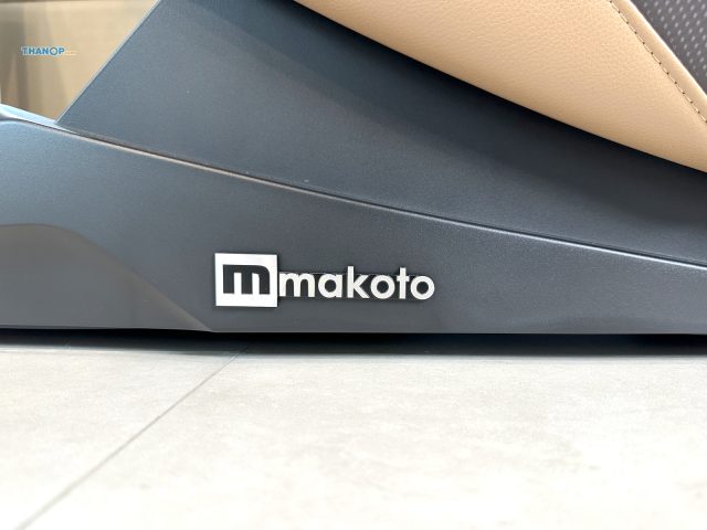 MAKOTO SUPERIOR Side Cover with Logo Plate