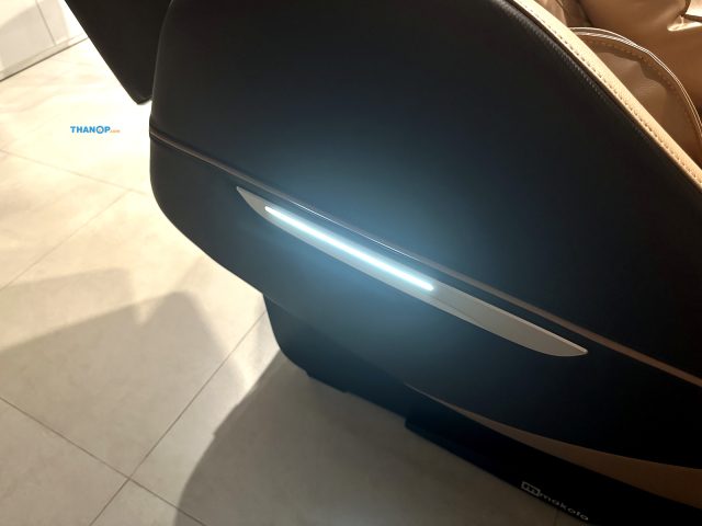 MAKOTO SUPERIOR Side Panel Led